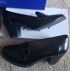 New in box black dress shoes